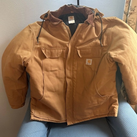 Vintage Carhartt Heavy Jacket detachable Hood Excellent condition Sz 46